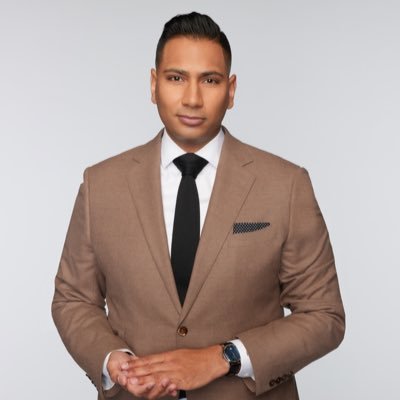 Weekend Co-anchor & Reporter for @CTVToronto | Outgoing introvert | Canadian Ismaili Muslim | Instagram: @therahim13