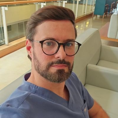 Your friendly Dutch doctor🩺, lives in Manchester. Passionate about empowering other with a special interest in nutrition and exercise medicine 💊💉