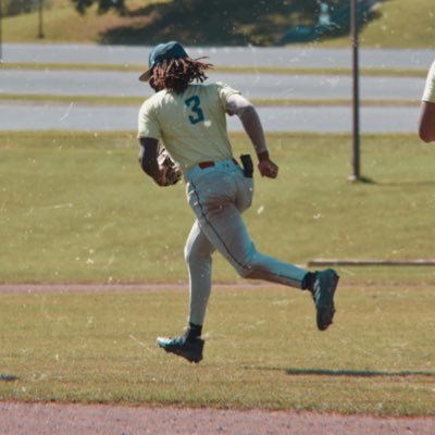 6’1”, 180 lbs, Athletic, Centerfielder, College Baseball Player, seancherry.2021@gmail.com