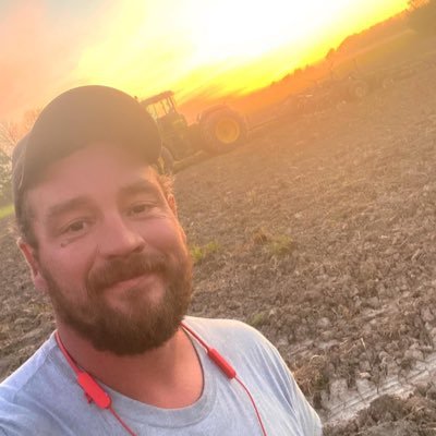 hi!! I’m Lucas, proud central Indiana farmer, haven’t been on twitter in a really long time decided to fire it back up