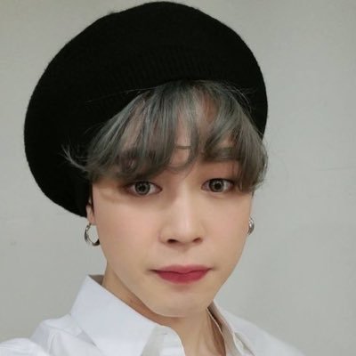 hoseokbrazuca's profile picture. só penso em BTS, respiro BTS - ʙᴀɴɢᴘɪɴᴋ, ʟᴀɴᴀ ᴅᴇʟ ʀᴇʏ & ᴅᴏʀᴀᴍᴀs 🐼 multi 🐝🔗✨