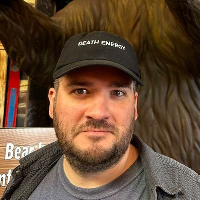 christian martin | he/they | leftist screenwriter person. ttrpg enjoyer. player: https://t.co/8DaRmc8UeZ