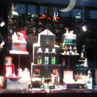 YourRetailTools's profile picture. 