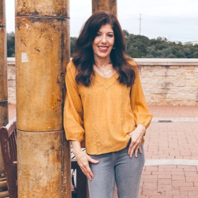 Mom_jab's profile picture. Because I am a child of God.