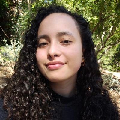 she/her 🏳️‍🌈 | youth engagement manager @scholarsnstory | msw student @UCLALuskinSW