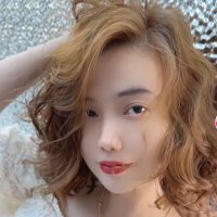 Trang (@trang13404) 's Twitter Profile