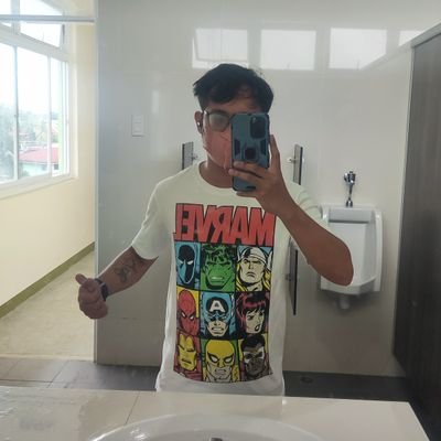 geekwithspecs's profile picture. one step at a time // INFJ-T