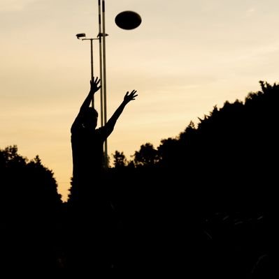 Best thing you will ever do with a rugby ball - mixed ability rugby - fun smiles humanity at its best 🤘

Training Wednesday's 6:45