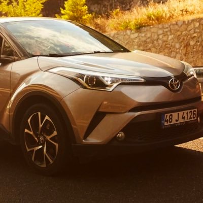 acr50_cova's profile picture. 生きるの下手すぎバツあり40歳。愛車はC-HR。好き→福留光帆、さらば青春の光、阪神タイガース、SOUL'dOUT、tuki.、マユリカ、櫻井音乃 #とめカス #福留光帆 #さらば青春の光 #SOULdOUT #tuki #マユリカ #櫻井音乃 #TWICE #MOMO