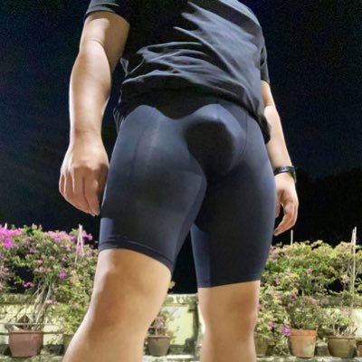 spandexloverguy's profile picture. ออกกำลังกายแต่อ้วน กูเอาสุขภาพก่อน หยุดแดกไม่ได้ 😂