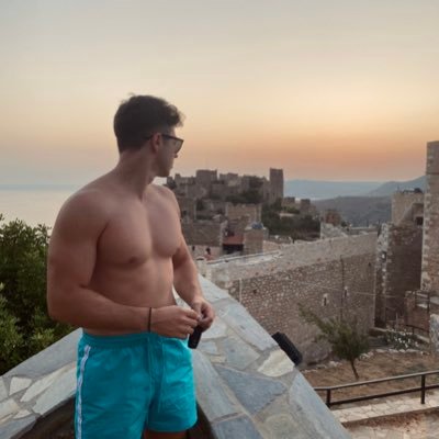 🎓Electrical Engineering Instagram: Kostas_apg