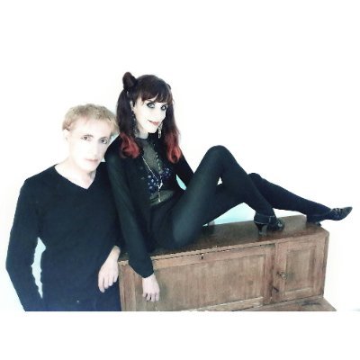Raf and O. Acclaimed Art-Pop Duo. Songs Music Art + Interpretations (Bowie & Bush) we direct our projects. WE ARE STARS - OUT NOW https://t.co/VvTwk9fEaA