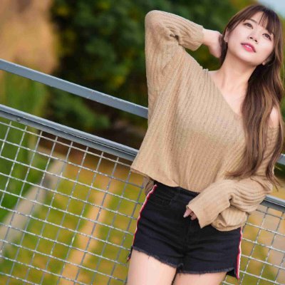 AnahiMathiq7006's profile picture. Devoted gamer. Wannabe bacon practitioner. Unable to type with boxing gloves on. Introvert.