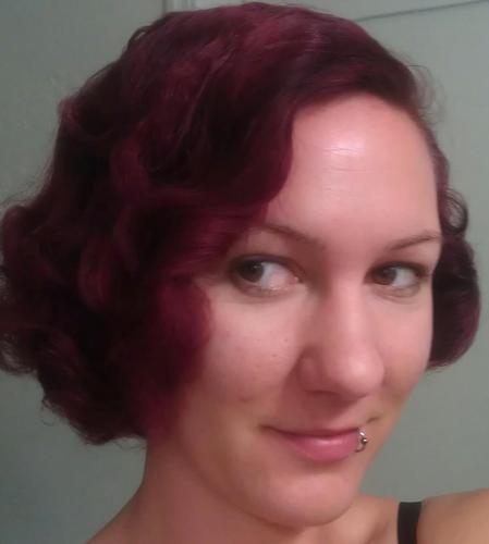 wrightmakeup's profile picture. 