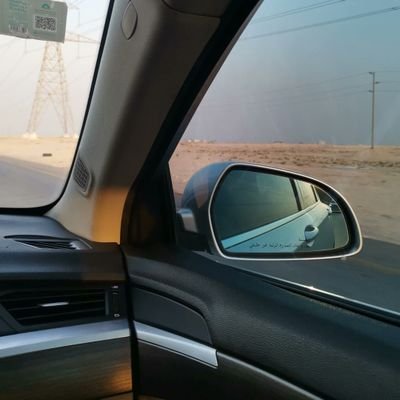 عليك سلام الله إني مودعٌ وعيناي تدمعُ : : : فإن نحن عشنا يجمع الله بيننا وإن نحن متنا فالقيامةُ تجمعُ