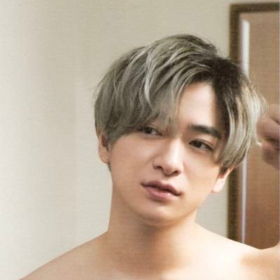 Hey!Say!JUMP 天才 知念侑李くんを応援中

知念くんのダンス

https://t.co/KIDynXITOK