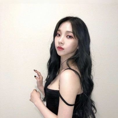 perfvmee's profile picture. ˑ ִֶָ  𓂃 ♡ parody of aespa's karina ୨୧ as the wind blow,
she; an ethereal damsel who bedazzled everyone's
attention with her tremendous sexiness ଓ ` ˑ ִֶָ