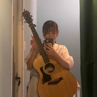 からあげです。 ﾌｫｰｸｿﾝｸﾞ部ﾗｲﾌﾞﾏﾈｰｼﾞｬｰでした。軽音部にも所属でした。V○ , G+ . 基本Instagramにいるよ✌🏻