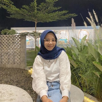 OviTriAr's profile picture. 