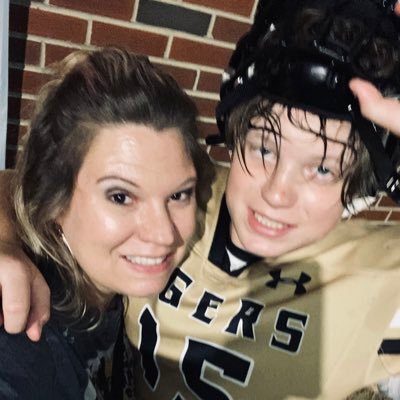 Nicolette_88's profile picture. Optician, proud momma of 2 boys and happily married!