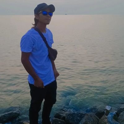 anggara_iz48068's profile picture. 