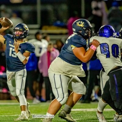 6'3 350 senior william chrisman O-LINE 2024 email-ginnings2006@gmail.com