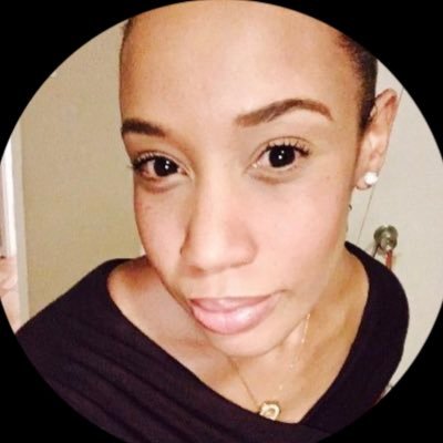 lyntease's profile picture. an island girl