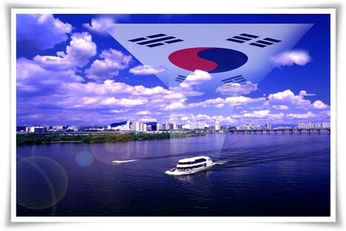 blueff2012's profile picture. 2011~2013년까지 애국운동하다 심장이 나빠져 활동을 중단한 애국주의연대 최용호 대표가 최근 애국연대 재창립준비중 무리해 뇌경색으로 쓰러져 왼쪽 팔다리가 마비되어 투병중 입니다. 많은 응원 부탁드립니다. 
최용호 대표 재활치료비 후원계좌 
우체국 012658 02 083433 최용호