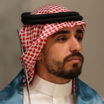 دَايِم الأَشْخَاص إِليّ نَخَافْ نَخْسَرَهم يَكُونون أَول الرَاحِلِيْنَ..😉 ✏️
فَ اللِي يَتَخَلىٰ عَنْك ... تَخَلَىٰ عَنْه Its Very Simple... 💔
