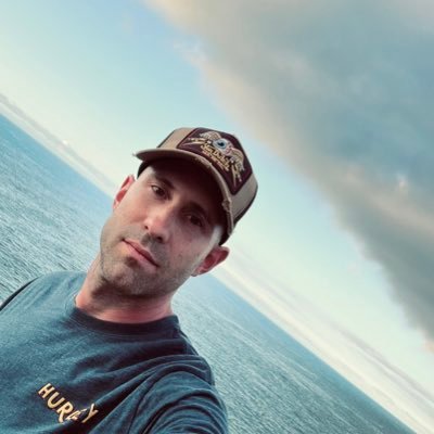 Game Designer @MercurySteam | Lecturer @u_tad & @esne_es | Cinemaholic 🎬 Gamer 🎮 Crossfit 🏋🏻♂️ Craft Beer 🍺 ↑ ↑ ↓ ↓ ← → ← → BA