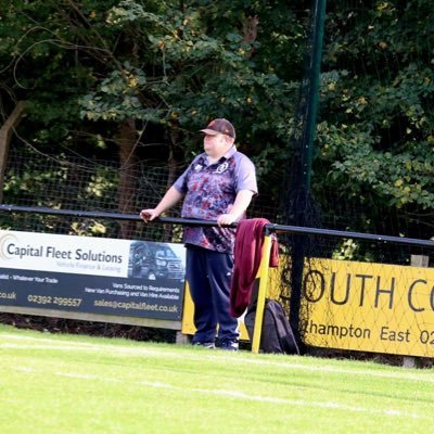 Football fan,groundhopper,and Portsmouth fan. Keen interest in Hampshire,isle of wight and Wessex league football. Also likes military history