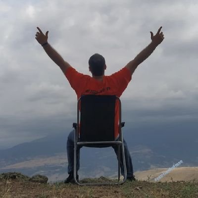 NaViiidiii's profile picture. ☁️