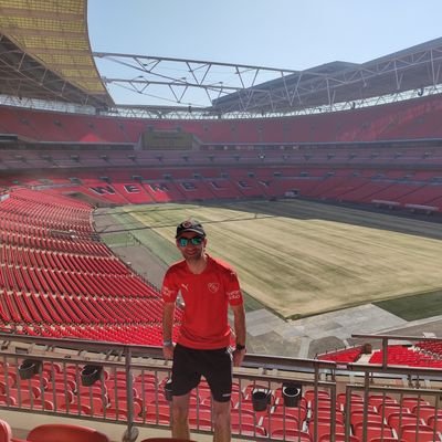 Licenciado en Cs. de la Comunicación de la UBA. Analista del NOC en el ICBC. Deportes y tecno. De Independiente por sobre todas las cosas.
