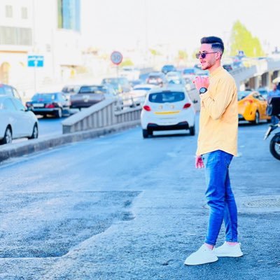 daea_adam's profile picture. إلتجئ إلى عزلتگ ، فَهِيَ إطمئنانٌ للقلب😔🤍.