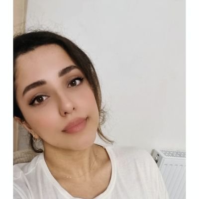niloo7313's profile picture. وقتی بزرگ میشی که تصمیم بگیری روی هیچ کس جز خودت حساب نکنی... :)