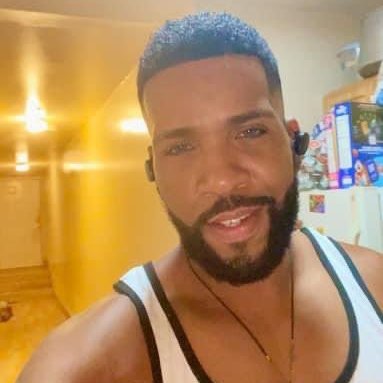 Jersey Boi ....Multimedia Advertising Guru!..#Throwback #GAYBLACKKING.#teamblatino #teamvirgo #teamgaymer #TeamLilkim #SUPAfriends #ThrowItBack #ICONOLOGY