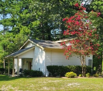 SewaneeCottage's profile picture. Bishop's Cap is a trailside rental cottage & suite nestled 1 block from downtown Sewanee Village