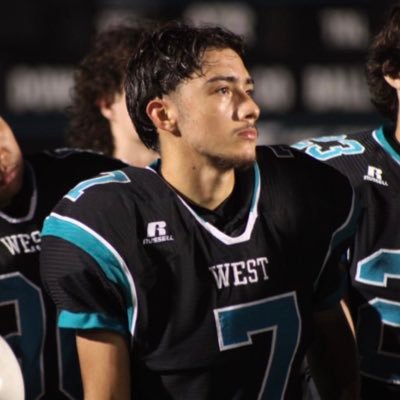 West Johnston Co/2026 4.33/GPA 1120/PSAT Football/ WR/DB 4.8/40 T/F- 400m/500m #7 Email:Chrispatino45@outlook.com