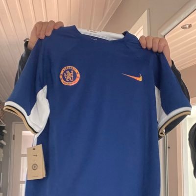 MathiasLethvig's profile picture. Urban Planning, DVSN & Chelsea 💙