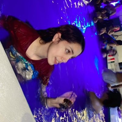 MonserratZ8407's profile picture. 