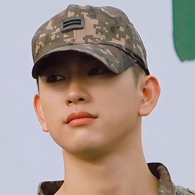 i love Jinyoung so much 😭
just Jinyoung