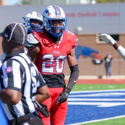 6’2 195 DB @BlueDragonsFB $ May 24’ $ First Team All Conference + All American