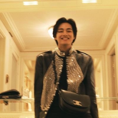 fan account of @BTS_twt
🔗: https://t.co/NFEv632IYv…
BU: @Tutsbu2