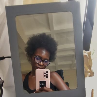 Mohthe_VA's profile picture. Social Media Strategist & UGC creator, Curator & Affiliate Marketer