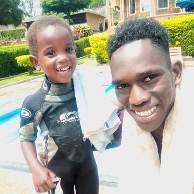 @ntareschool old boy
@scenshaza
@manutd diehard fan