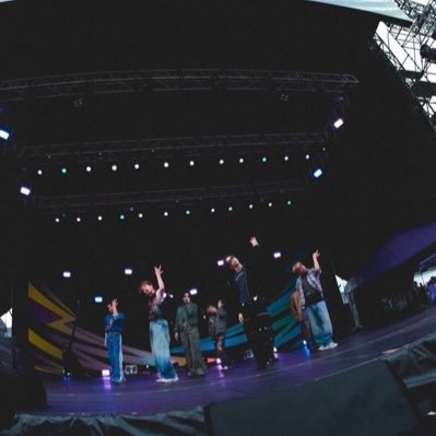 le_le_le_sa's profile picture. 