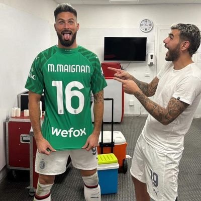 Luigimilan1123's profile picture. forza milan 🔴⚫️🔴⚫️🔴⚫️🔴⚫️