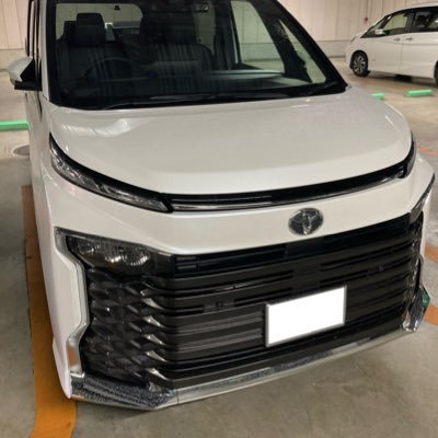 ガソリン Zグレード 飯と息子と時々くるま!ヤリスクロス2台乗ってからの2023.10.8ヴォクシー納車!