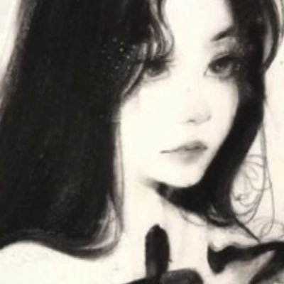 she/her , 15 MINOR; i like art and fashion! roblox; hygzxa