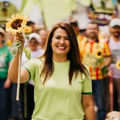 Economista 🎓 | Ex Secretaria de Desarrollo Económico y Competitividad del Departamento 👩🏻💼 | Una mujer con capacidad de hacer que las cosas pasen 👩🏻